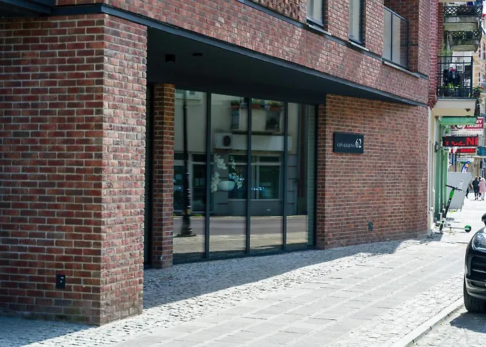 With Balcony And Free Parking In By Renters Posen